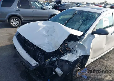 2023 Kia Forte Gt-Line z USA, uszkodzony, nr VIN 3KPF54AD0PE533147